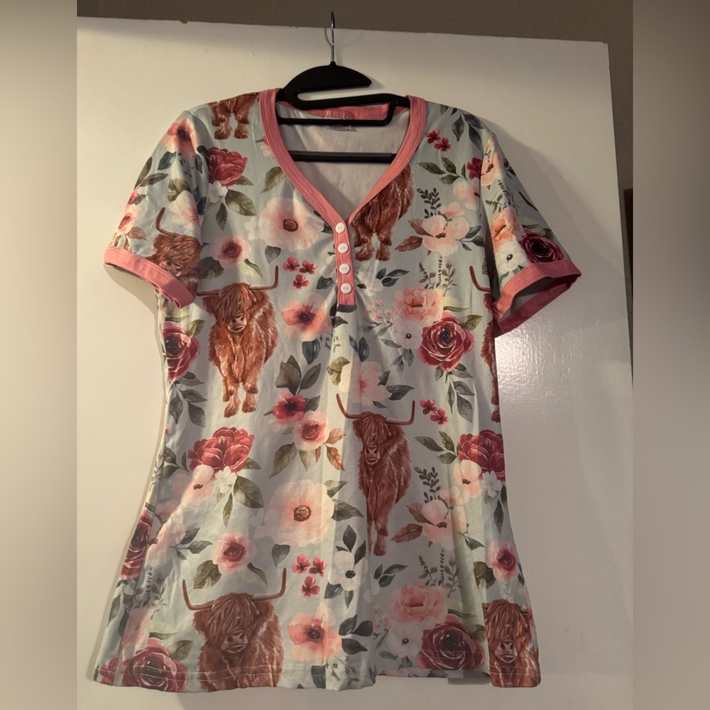EUC Shirley and Stone Floral and cow Print short sleeve and jogger pajamas